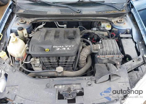 2011 Chrysler 200 Touring z USA, uszkodzony, nr VIN 1C3BC1FB8BN603948